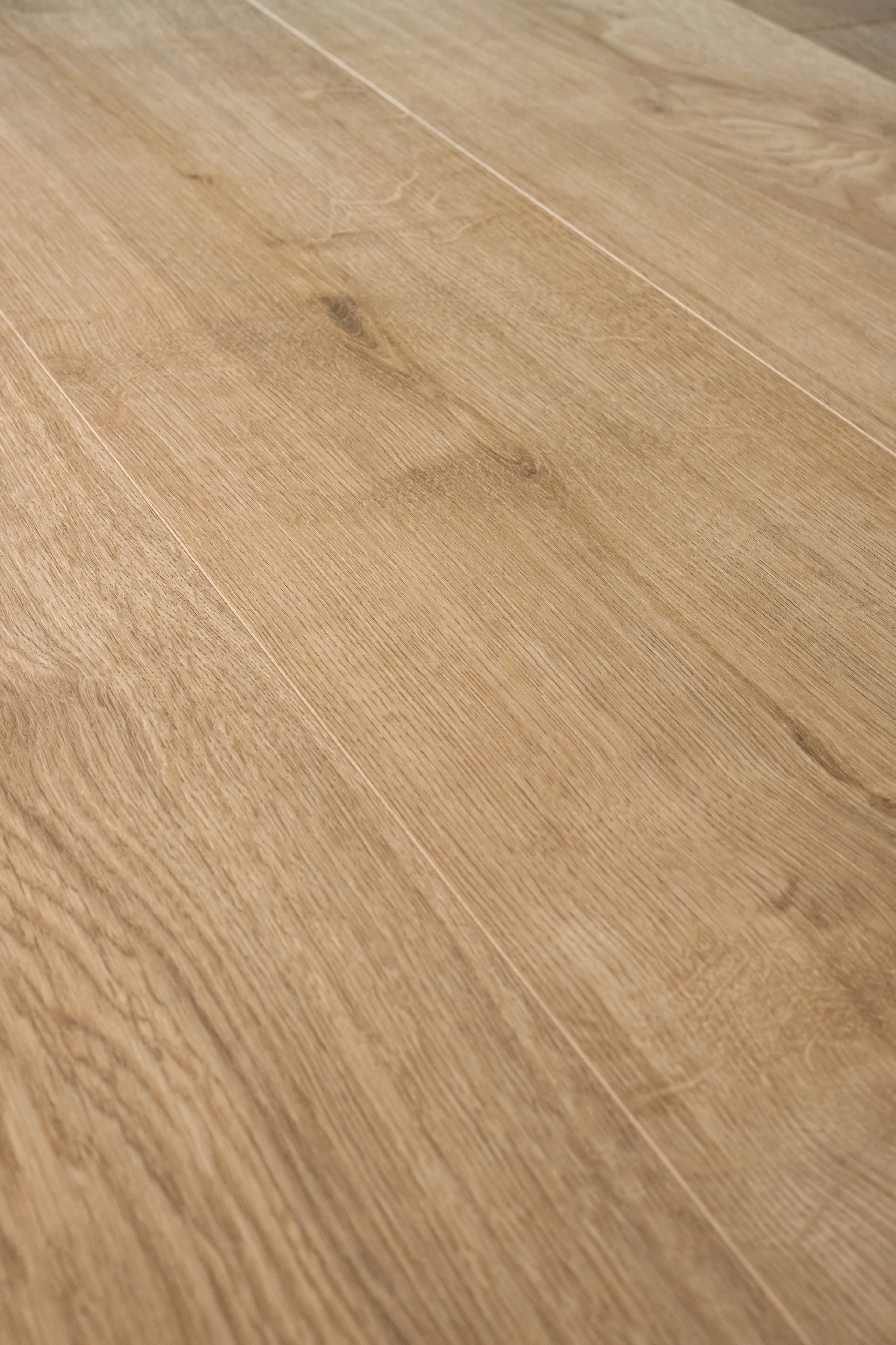 LVT 5121